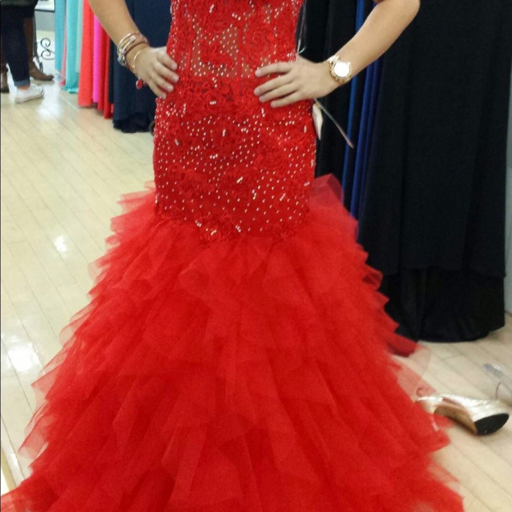 Prom Dress - Picture 2 of 3